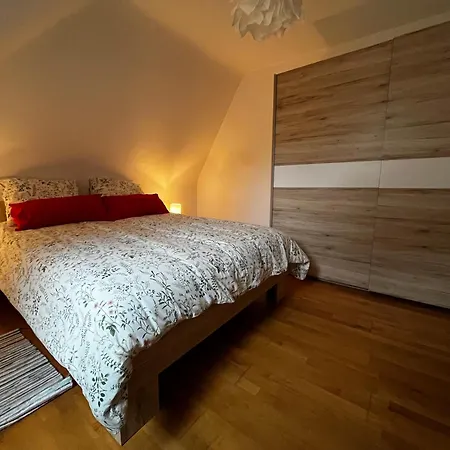 度假居 La Maison D'emilie *